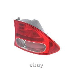 Set of 2 Tail Lights Taillights Taillamps Brakelights Driver & Passenger Pair